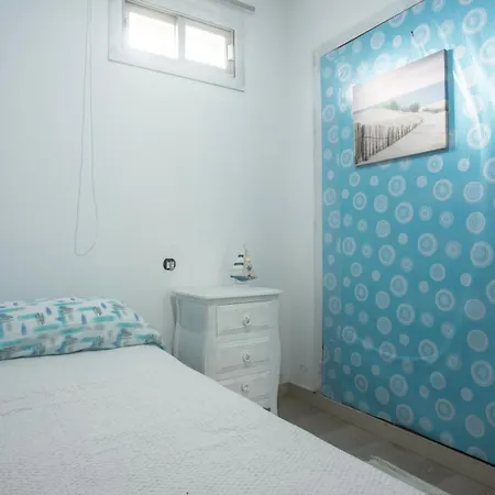 Casa A 300 Metros De Playa America Apartment