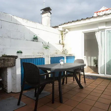 Casa A 300 Metros De Playa America Nigran